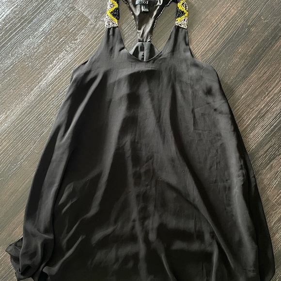 Forever 21 Women’s Black Dress w Beaded Embroidery - Picture 2 of 4